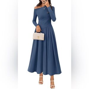 Elegant Blue Long Sleeve Dress